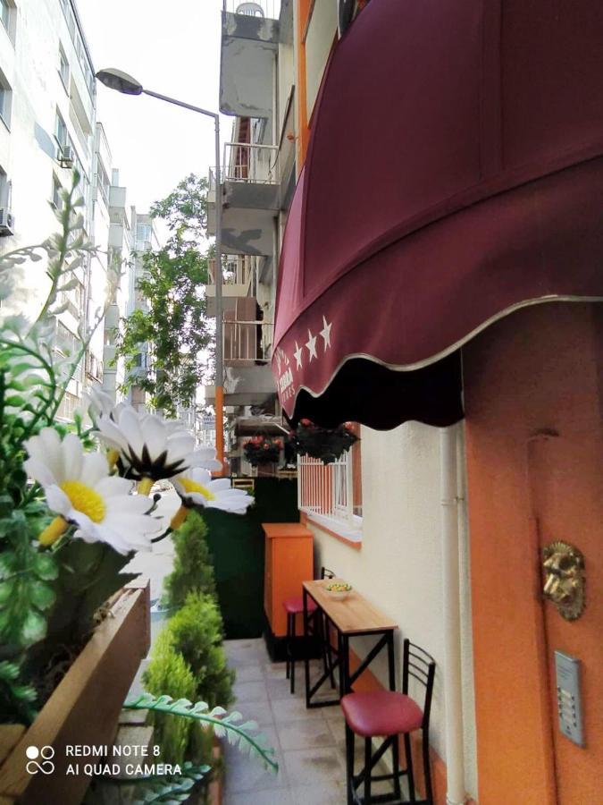 Zebra Alsancak Apart Otel *