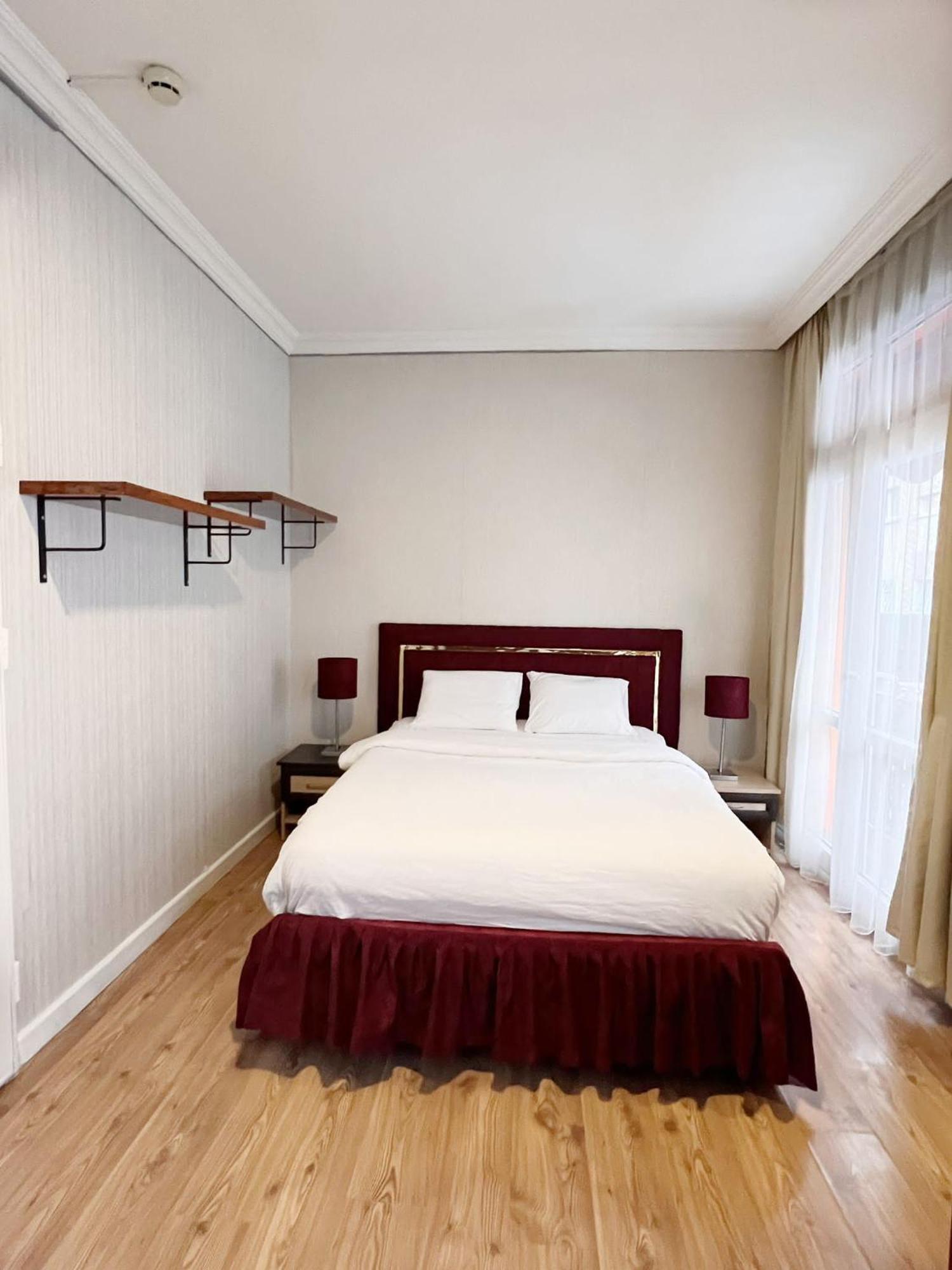 Apart Otel Zebra Alsancak